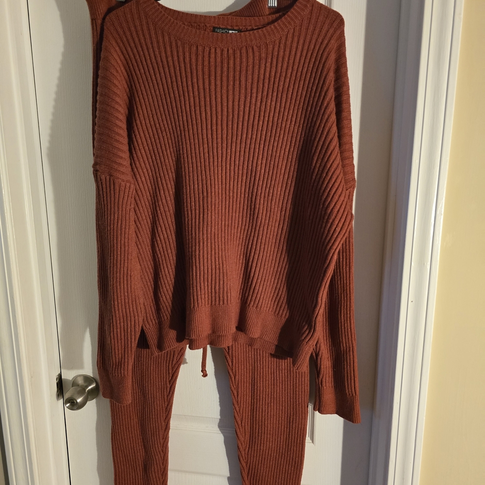 Fashion Nova Rust Ribbed Sweater Set